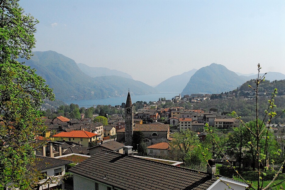 Vista di Comano.