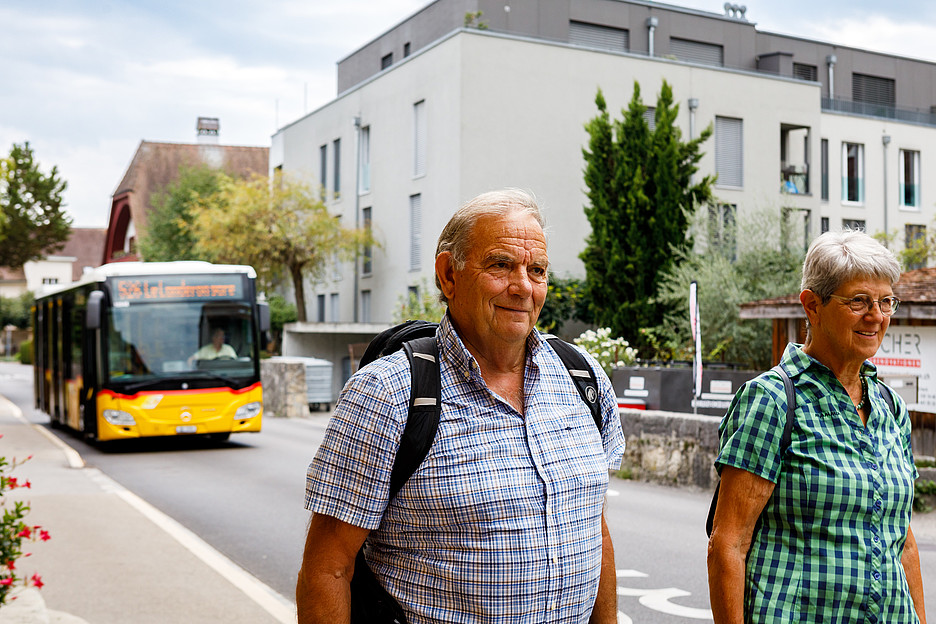 Grazie alla nuova «Carta giornaliera risparmio Comune», i passeggeri potranno viaggiare a prezzi contenuti in tutta la Svizzera. I comuni, a loro volta, non correranno più rischi finanziari.
