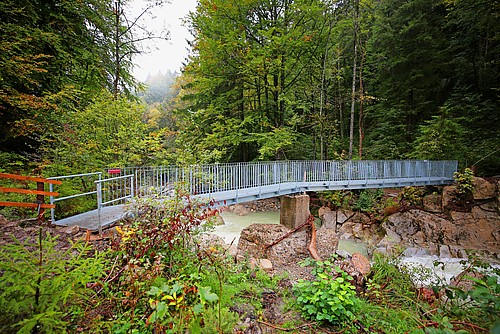 Il ponte pedonale di Cholschlagen è stato rinnovato.