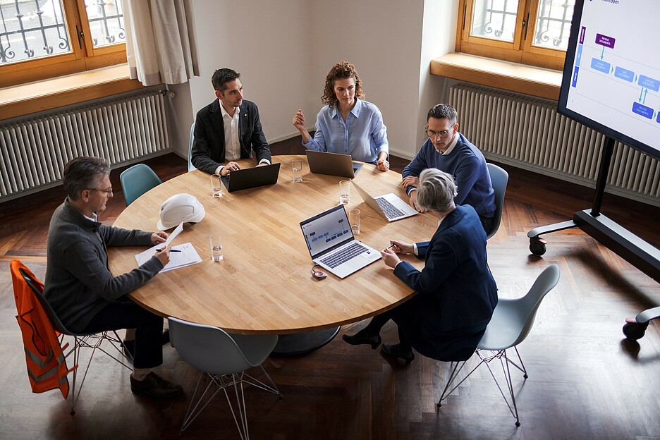 Per l'ampliamento della rete in fibra ottica Swisscom punta su partnership locali.